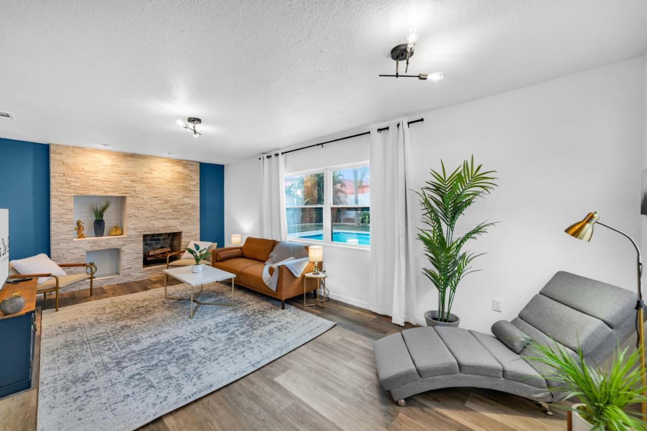 The Blue Villa - Luxury Clearwater By Bluebellaestate Largo Luaran gambar
