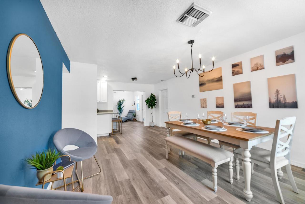 The Blue Villa - Luxury Clearwater By Bluebellaestate Largo Luaran gambar